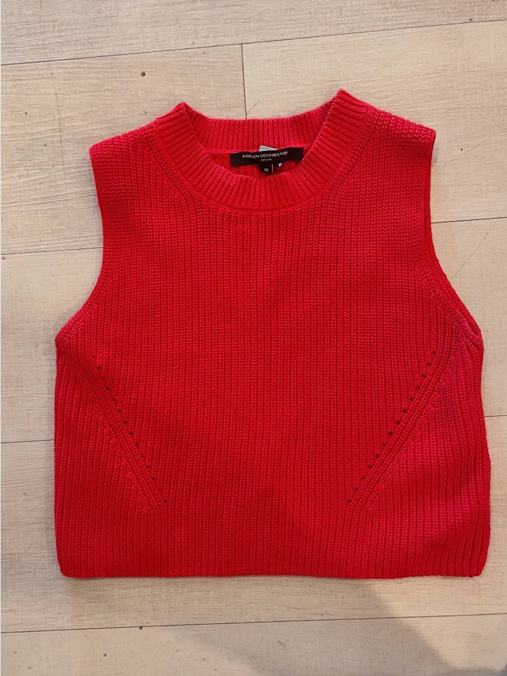 French Connection Red Ribbed Knit Crewneck Tank - Picture 2 of 3